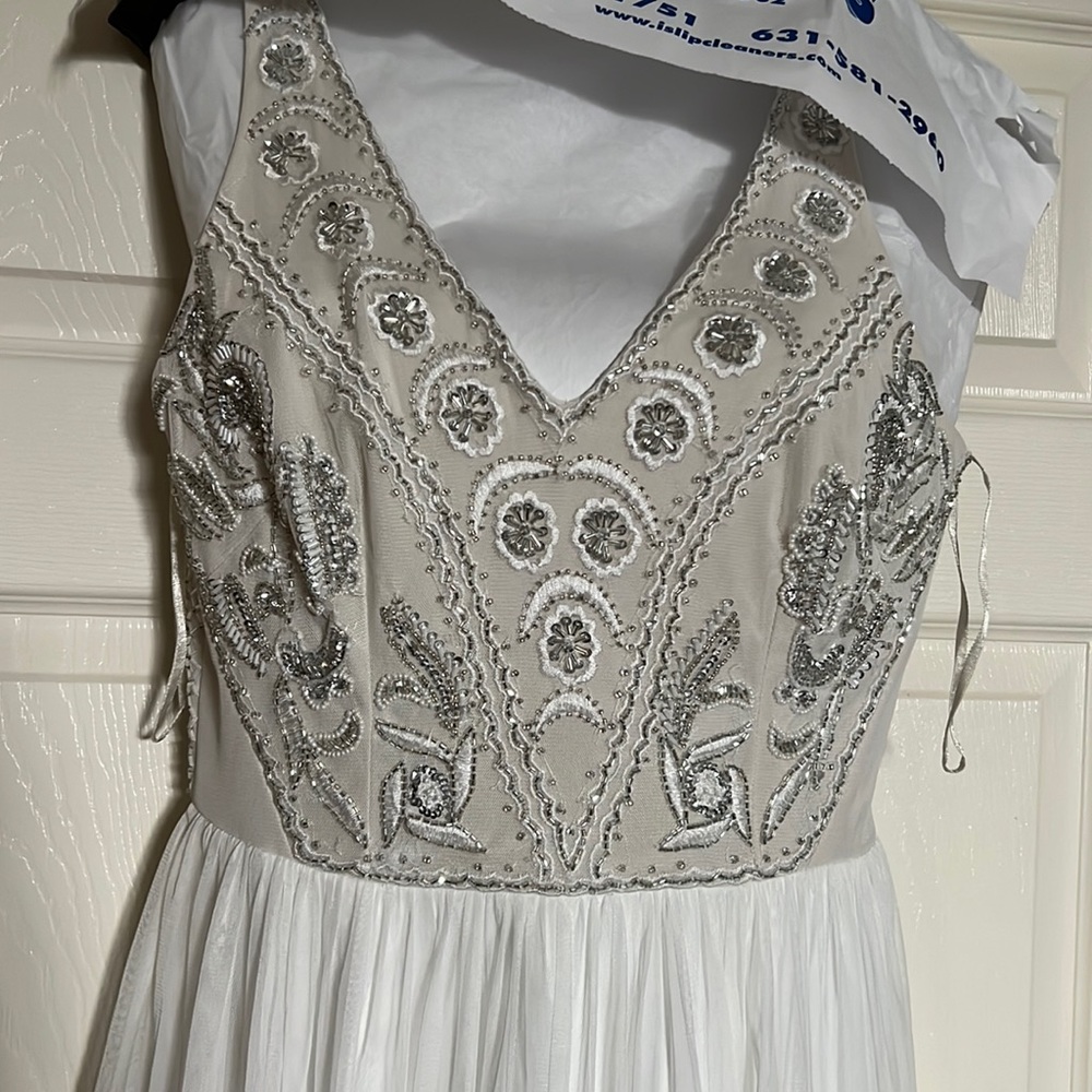 Adrianna pappell white dress with sequence size 6